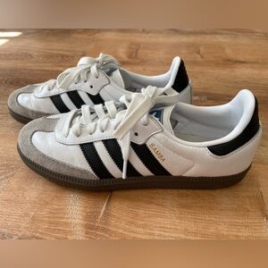Adidas Sambas